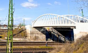 railway_pedestrian_bridges_4